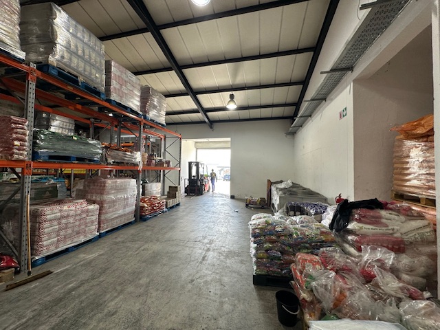 To Let commercial Property for Rent in Maitland Western Cape